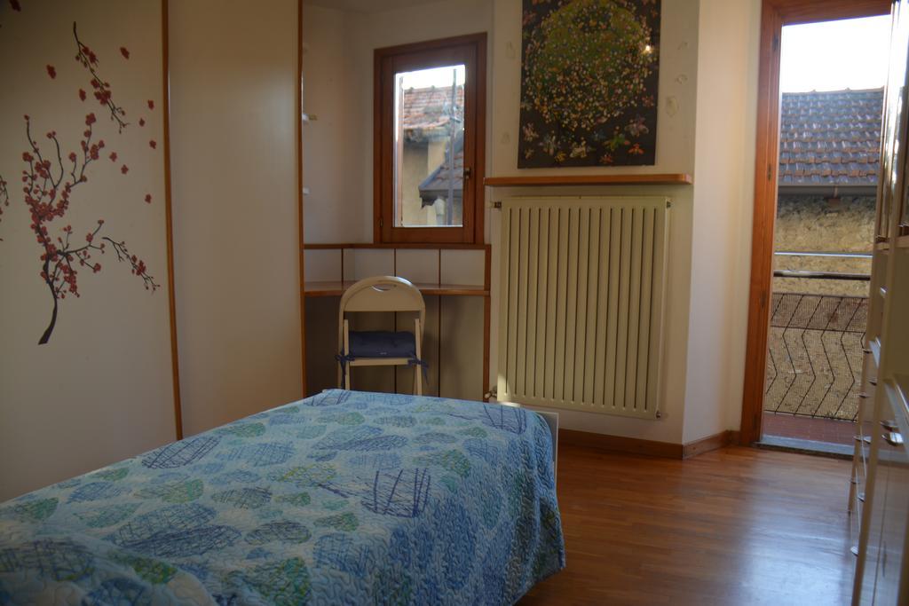 Casa Gibiseo Lägenhet Bellano Exteriör bild