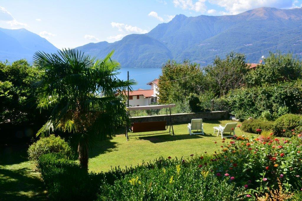 Casa Gibiseo Lägenhet Bellano Exteriör bild